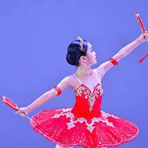 Fan Doll Variation/Red Short Crown